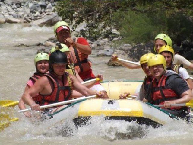 Turkey’S Rafting Meeting Point Welcomes Custom-Made Track, Against Hydroelectric Plant Projects 3