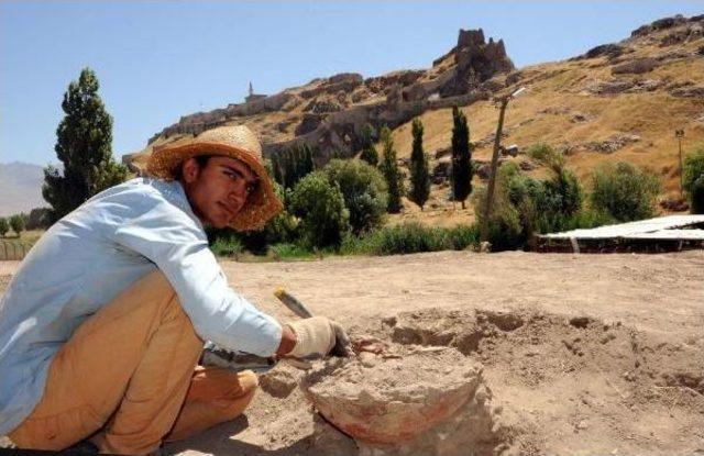 5,000 Year Of Urartu History To Be Unearthed In Historical Van 3