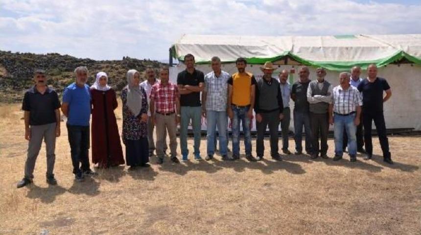 Hdp'lilerin Ağrı Dağı'ndaki 'canlı Kalkan' Eylemi Sona Erdi