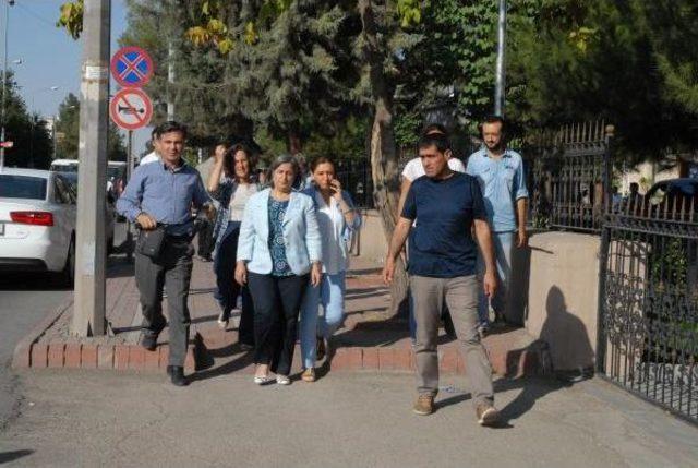 Sokağa &Ccedil;ıkma Yasağı Olan Silvan da &Ccedil;atışma; 1 &Ouml;l&uuml;, 1 Yaralı (3) 2