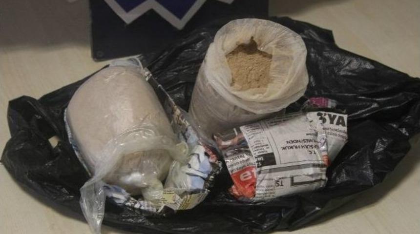 Bavuldan 1 Kilo Eroin &Ccedil;ıktı