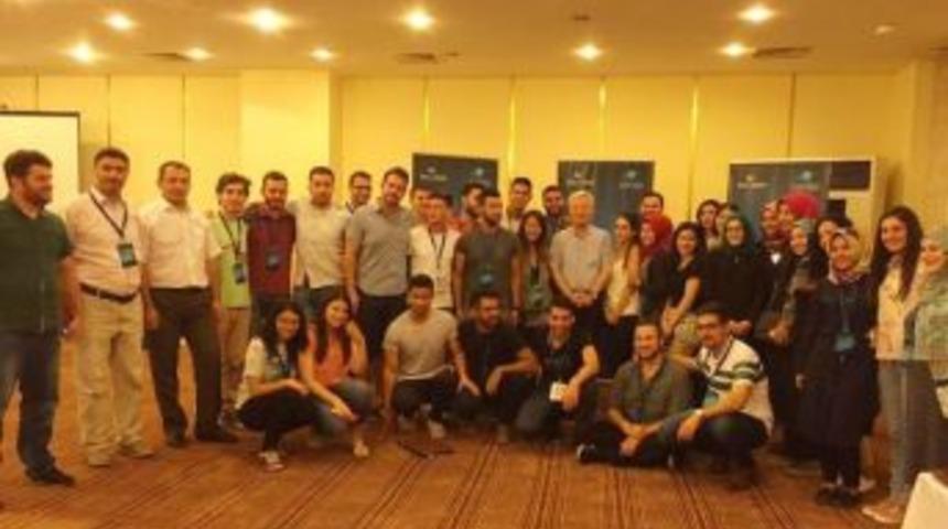 Ytb&rsquo;nin Gen&ccedil; Liderleri Ayvazoğlu İle Bir Araya Geldi