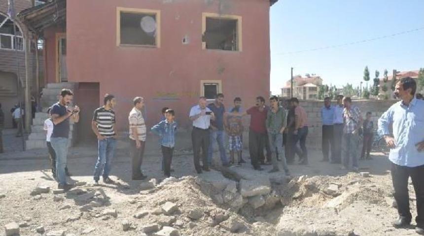 Y&uuml;ksekova'da Polise Bombalı Saldırı