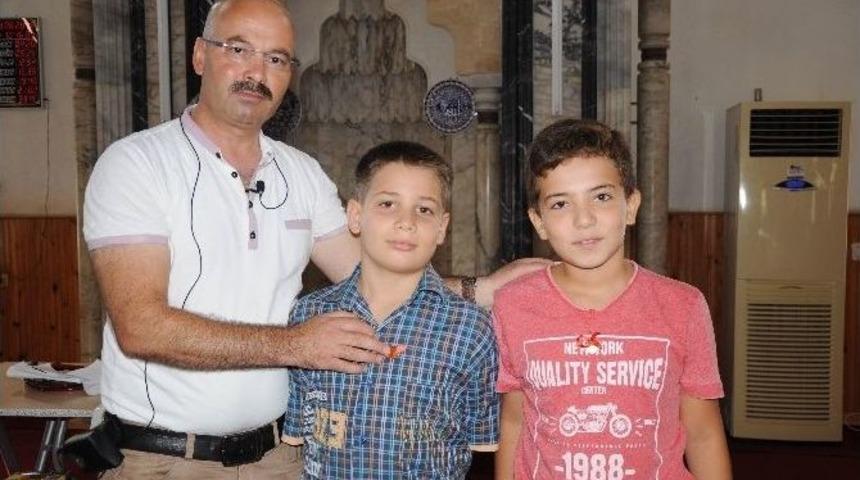 Kur&rsquo;an &Ouml;ğrenip Altınları Kaptılar