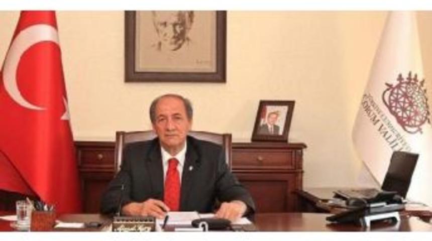 &Ccedil;orum Valisi'nden 'kayıt Parası' Uyarısı