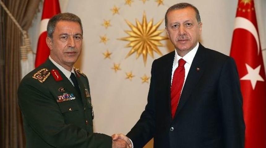 Cumhurbaşkanı Erdoğan, Genelkurmay Başkanı Ve Kuvvet Komutanlarını Kabul Etti