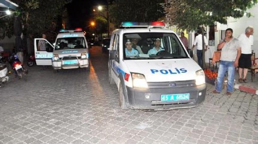 Kahvede Gazete Kavgası: 6 Yaralı