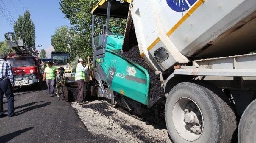 G&ouml;mbe Yolu Asfaltla Kaplandı
