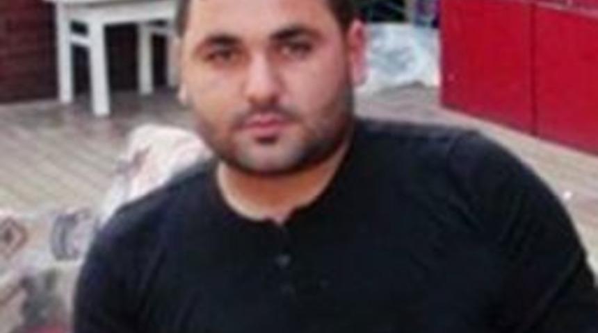 Otomobil Dereye U&ccedil;tu: 1 &Ouml;l&uuml;