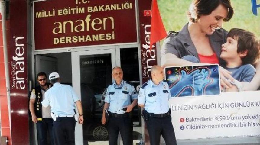 Yalova&rsquo;Da, Polis Dershanede Arama Yaptı