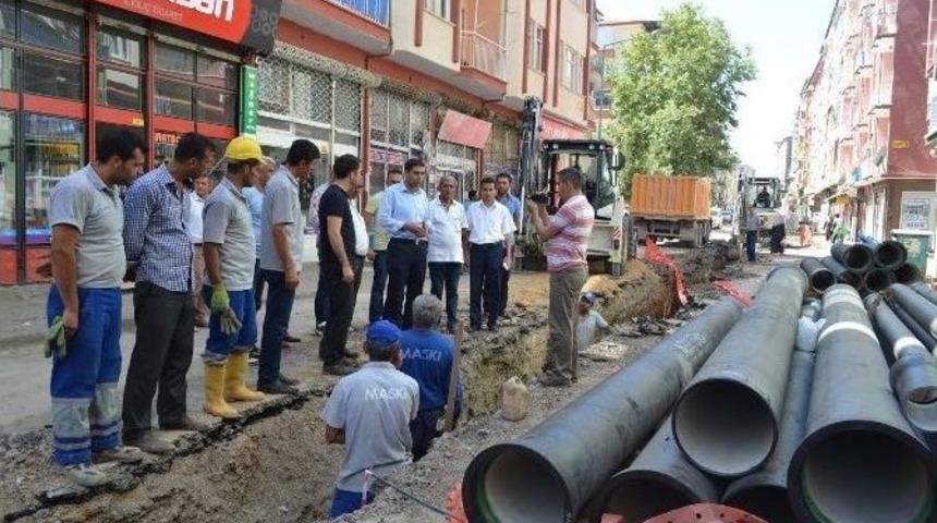 Halep Caddesi&rsquo;nin İ&ccedil;me Suyu Hatları Yenileniyor