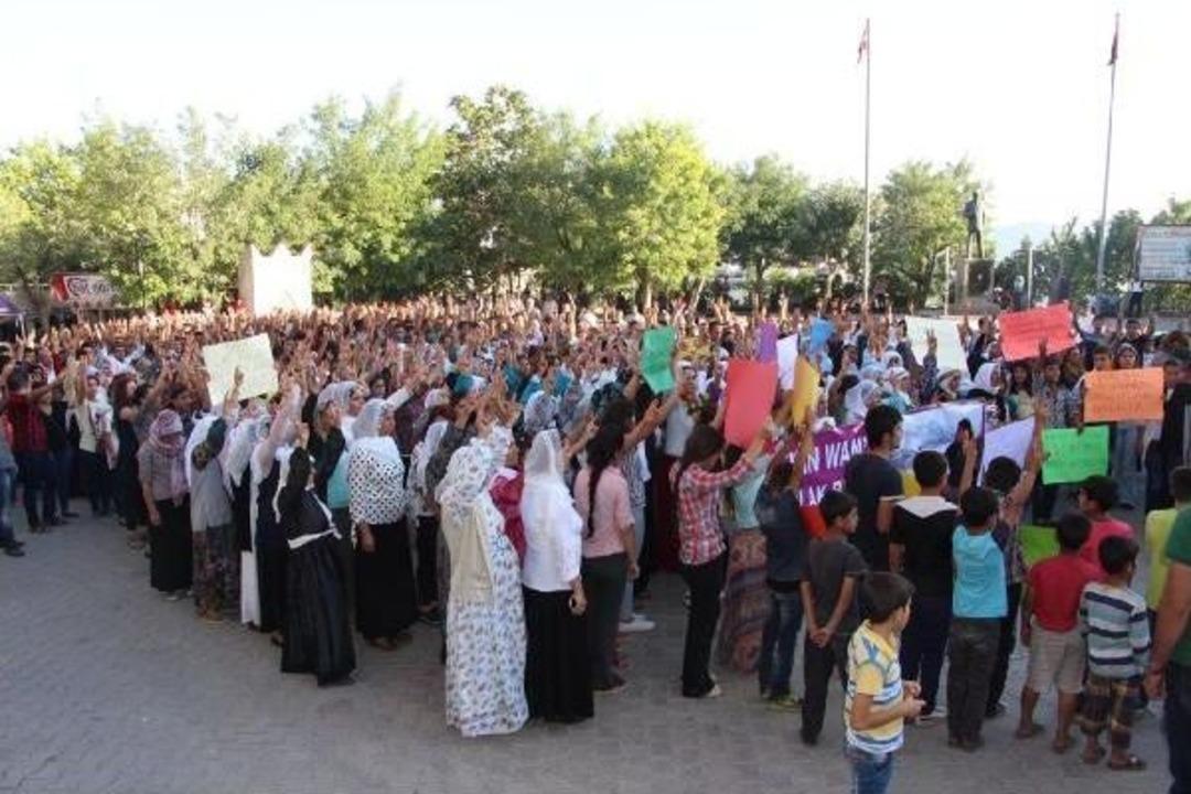 Varto'daki Pkk'lının &Ccedil;ıplak Teşhirine Şırnak'ta Kınama