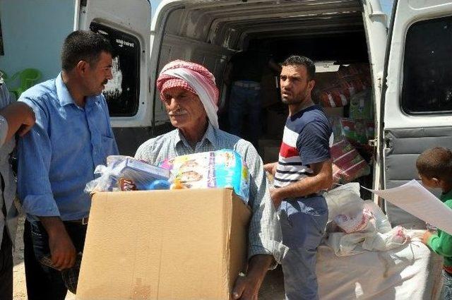 Şanlıurfa’da Mültecilere Gıda Yardımı