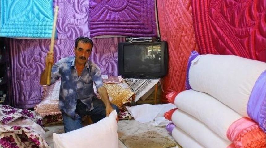 Sıcaklar Yorgancıların Da Y&uuml;z&uuml;n&uuml; G&uuml;ld&uuml;rd&uuml;