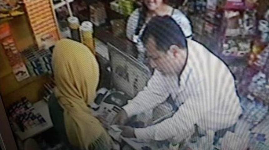 1 Dakika 10 Saniyede 800 Tl'yi B&ouml;yle &Ccedil;aldı