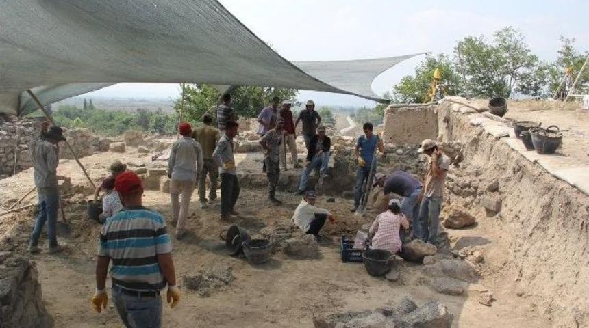 Tatarlı H&ouml;y&uuml;k Kazıları Başladı