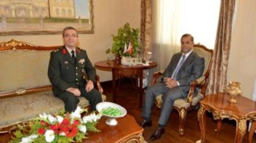 Garnizon Komutanı Kaya&rsquo;dan Vali Muammer T&uuml;rker&rsquo;e Ziyaret