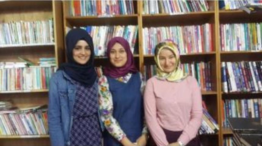 Bağışlanan Kitaplarla &Ccedil;alıştılar, &Uuml;niversiteyi Kazandılar