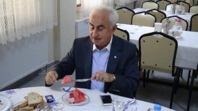 Vali Şahin’Den Chp’Lilerin Karpuz Kampanyasına Destek