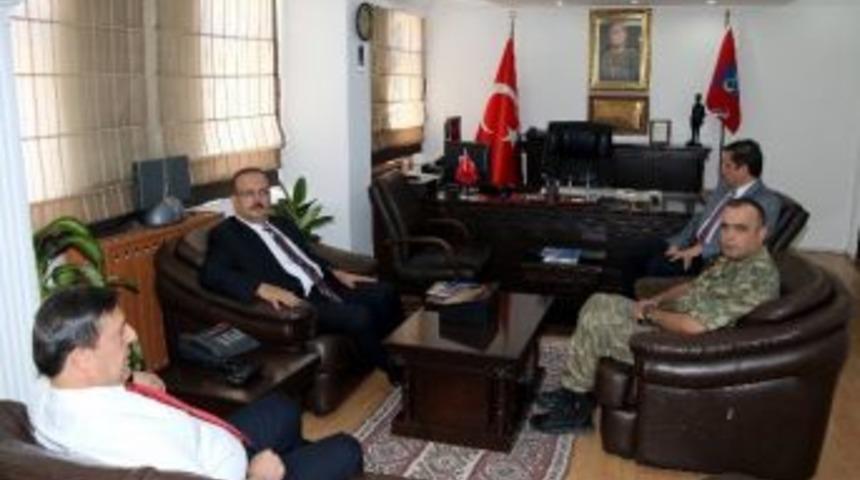 Vali Canbolat&rsquo;tan Albay Demirci&rsquo;ye Ziyaret