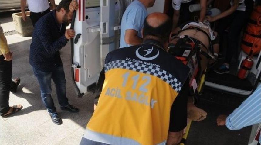 Cizre-nusaybin Karayolunda Trafik Kazası: 1 &Ouml;l&uuml;, 1 Yaralı