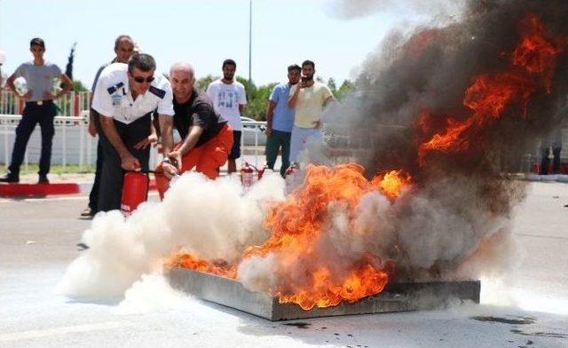 Antalya’da Toplu Ulaşım Şoförlerine Tatbikatlı Eğitim