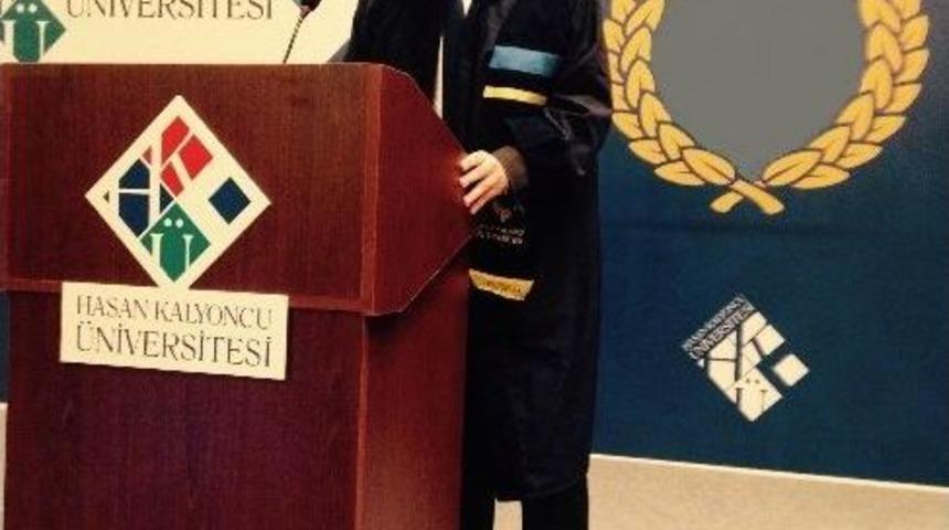 Hk&uuml;&rsquo;l&uuml; Akademisyen, &rsquo;gen&ccedil; Liderler Formu 2015&rsquo;e Davet Edildi