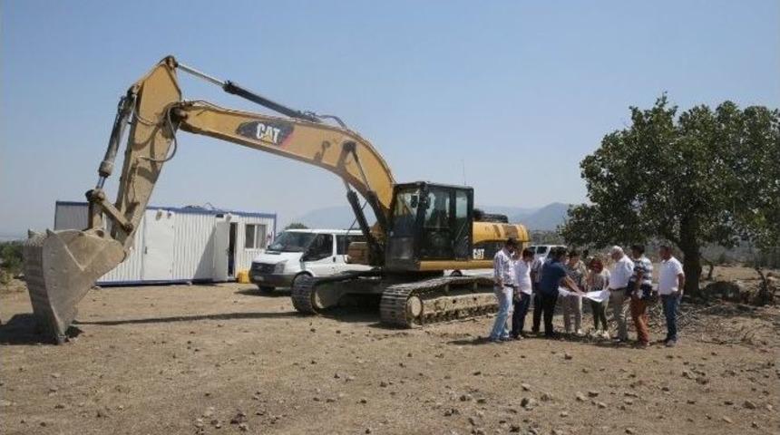 Manisa&rsquo;da Katı Atık Bertaraf Tesisi İ&ccedil;in Yer Teslimi Yapıldı