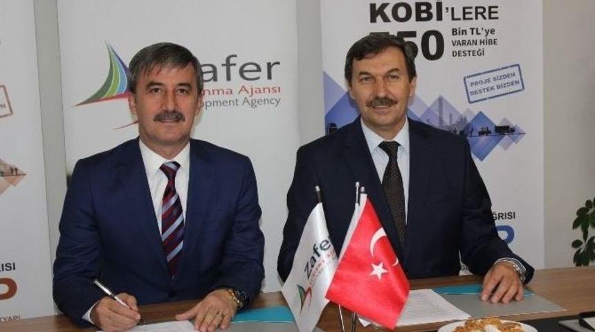 Turgutlu Kent M&uuml;zesi İ&ccedil;in İmzalar Atıldı