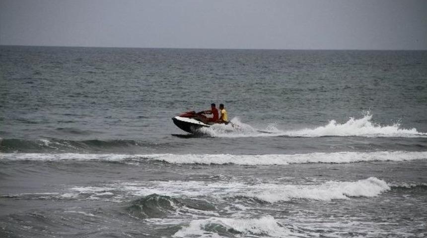 Samsun&rsquo;da 6 Kişi Boğulma Tehlikesi Ge&ccedil;irdi