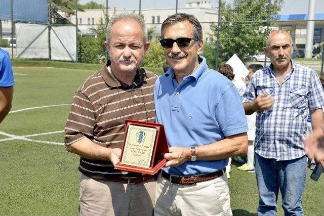 Başkan Ataç Geleceğin Sporcularına Sertifikalarını Verdi