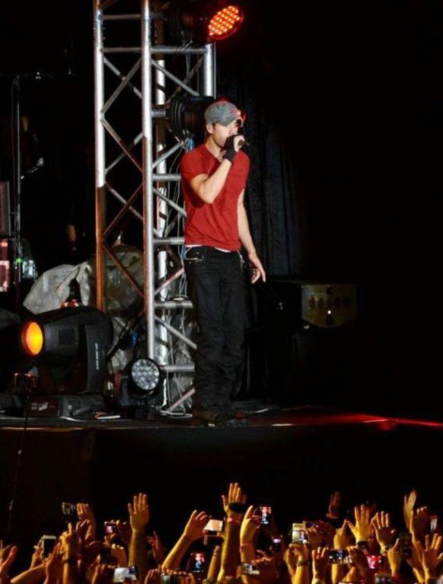 Istanbul City Hosts Grammy Awarded Spanish Singer Enrique Iglesias