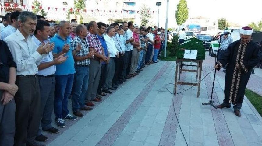 Baba-oğul Son Yolculuğa Birlikte Uğurlandı