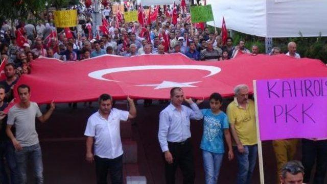 Uşak'ta Terör Olayları Yürüyüşle Kınandı