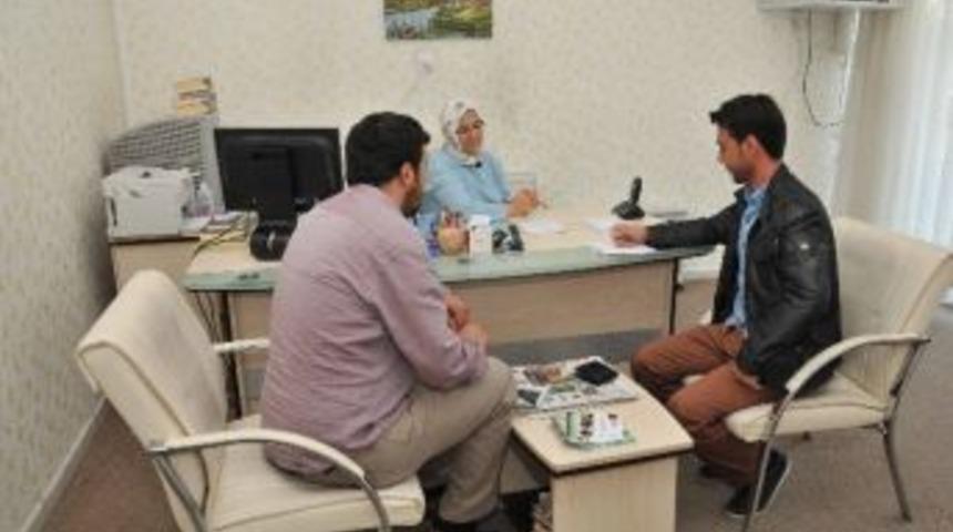 Ke&ccedil;i&ouml;ren Belediyesi Ergenlik D&ouml;neminde Gen&ccedil;lerin Yanında