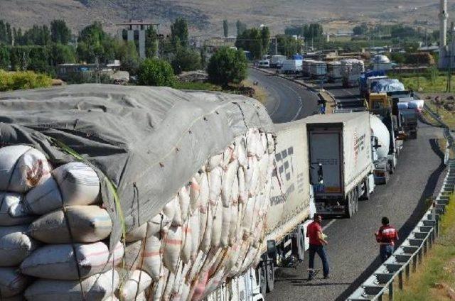 Doğubayazıt- Iğdır Karayolu Dünden Beri Kapalı