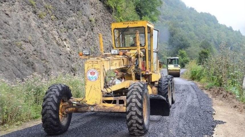 Trabzon Büyükşehir Belediyesi Asfalt Hamlesini Tonya’da Sürdürüyor