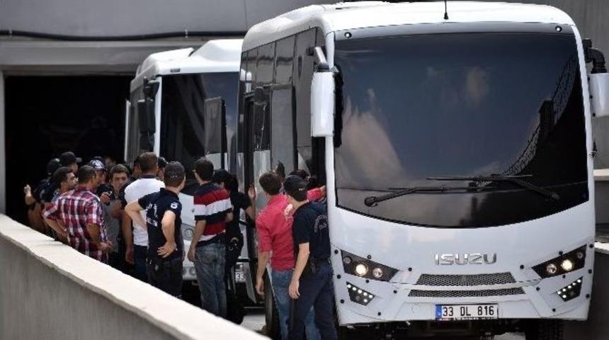 Mersin&rsquo;deki Dhkp-c Zanlıları Adliyeye Sevk Edildi