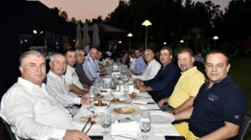 Aosb Y&ouml;netimi İlk Ve İkinci 500&rsquo;&uuml; Buluşturdu