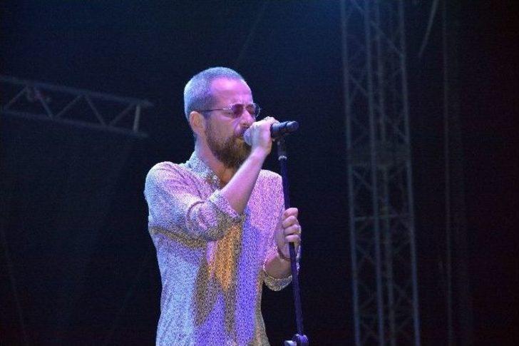Zeytinli Rock Festivali Başladı G2