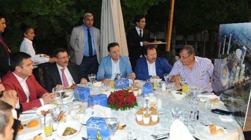 Başkan G&ouml;k&ccedil;ek&rsquo;ten, Ankarag&uuml;c&uuml;&rsquo;ne Yardım Kampanyası