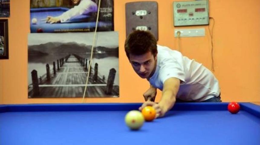 Erbaalı Gen&ccedil; Bilardocu, T&uuml;rkiye'yi D&uuml;nya Şampiyonasında Temsil Edecek