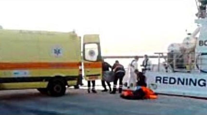 Midilli Yakınlarında Ka&ccedil;ak Teknesi Battı: 1 &Ouml;l&uuml;, 2 Kayıp