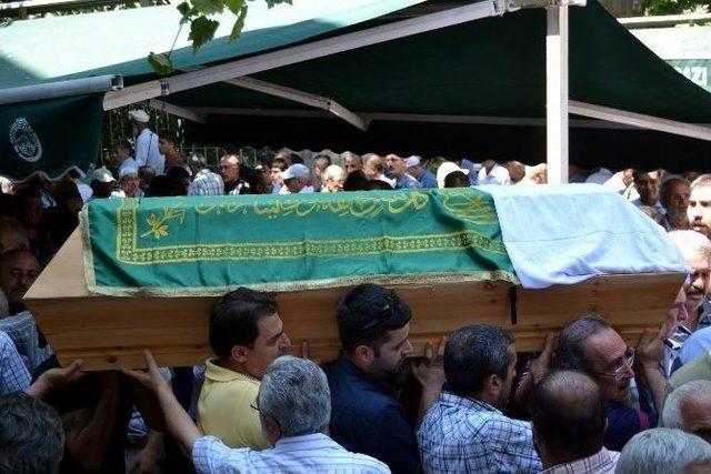 Kayseri Büyükşehir Belediyesi Basın Danışmanı Osman Yalçın’ın Babaannesi Toprağa Verildi