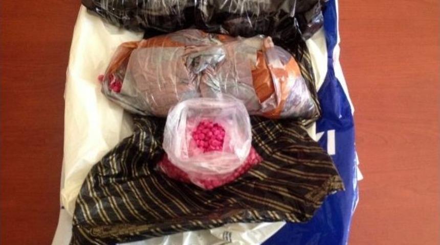 Gaziantep&rsquo;te 33 Bin Adet Cinsel Uyarıcı Hap Ele Ge&ccedil;irildi