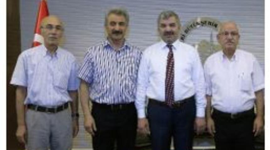 Başkan &Ccedil;elik&rsquo;ten Emeklilere Destek