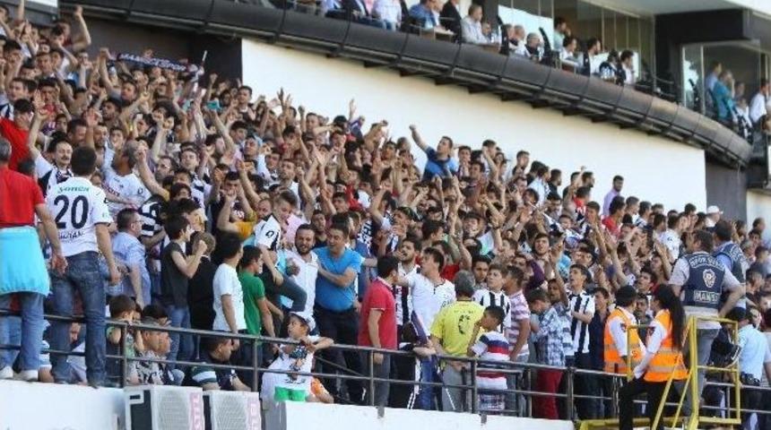 Manisa 19 Mayıs Kapalı Alt Trib&uuml;n&uuml;n İsmi 1965 Trib&uuml;n&uuml; Oldu