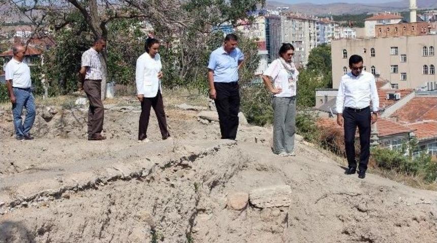 Kaleh&ouml;y&uuml;k&rsquo;de 2 Bin 500 Yıl &Ouml;ncesi Tarihe Ulaşıldı