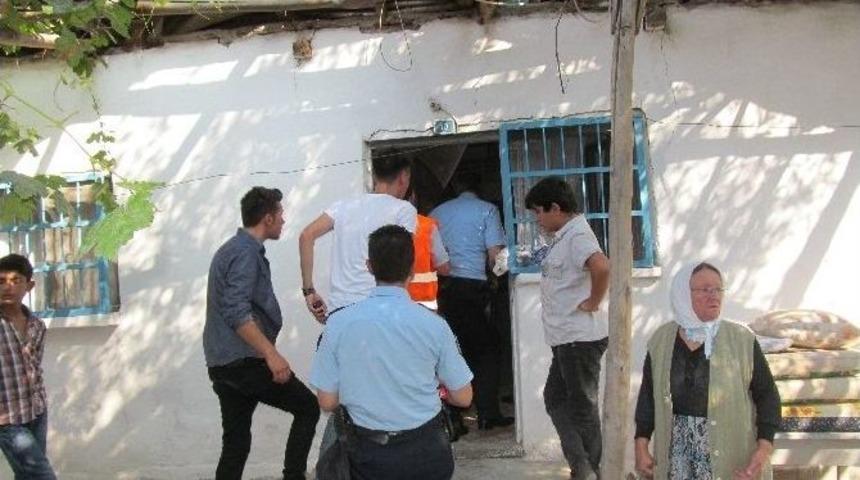 Yaşlı Adam İntihar Etti