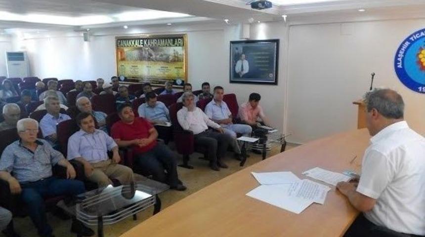 Başkan Kara&ccedil;oban Muhtarlarla Bir Araya Geldi